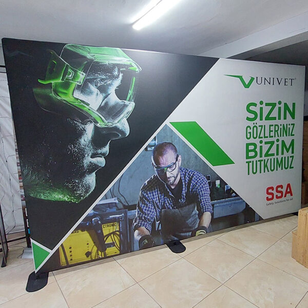 Univet Yengeç Stand Örneği